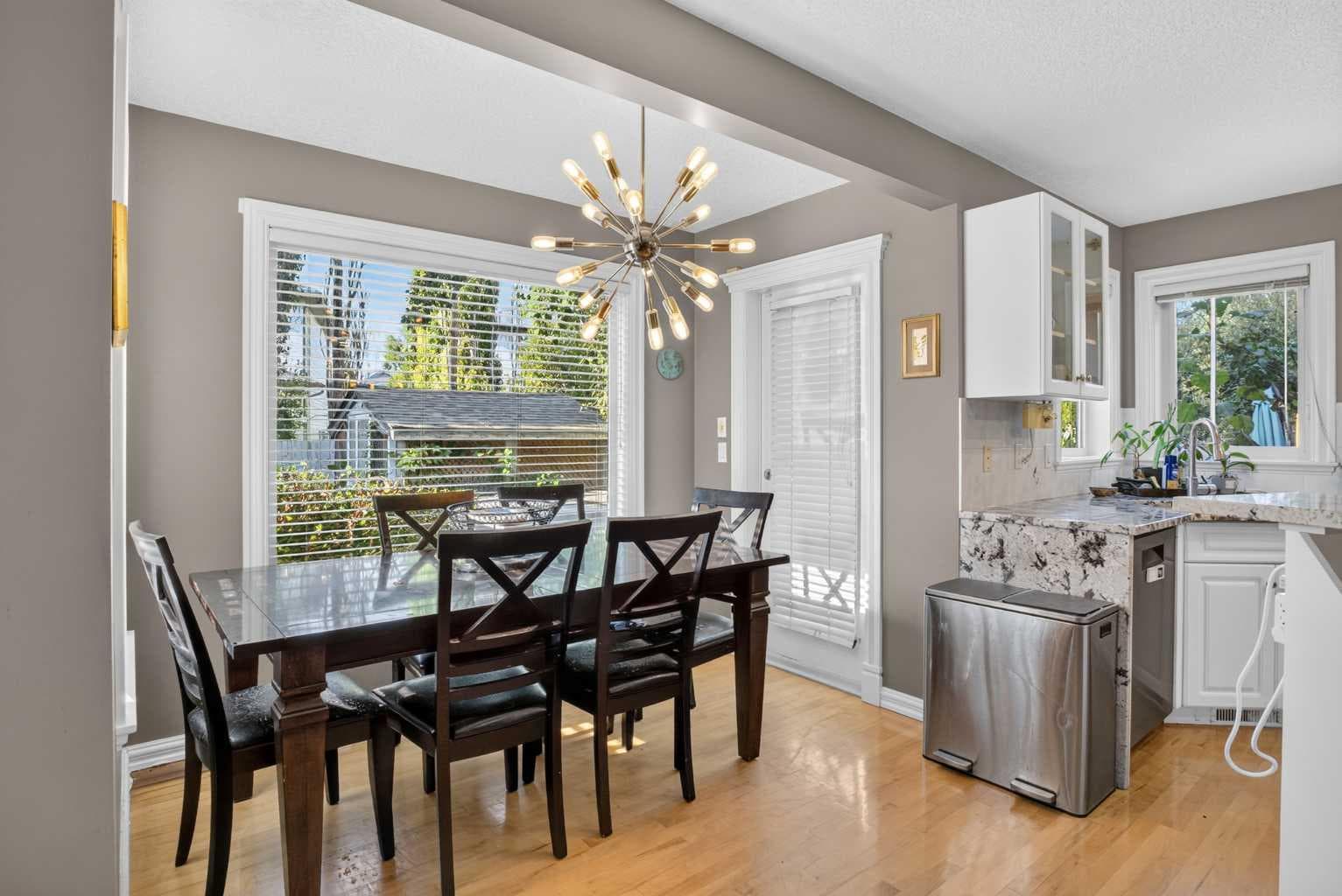 219 Lakeview Cove 