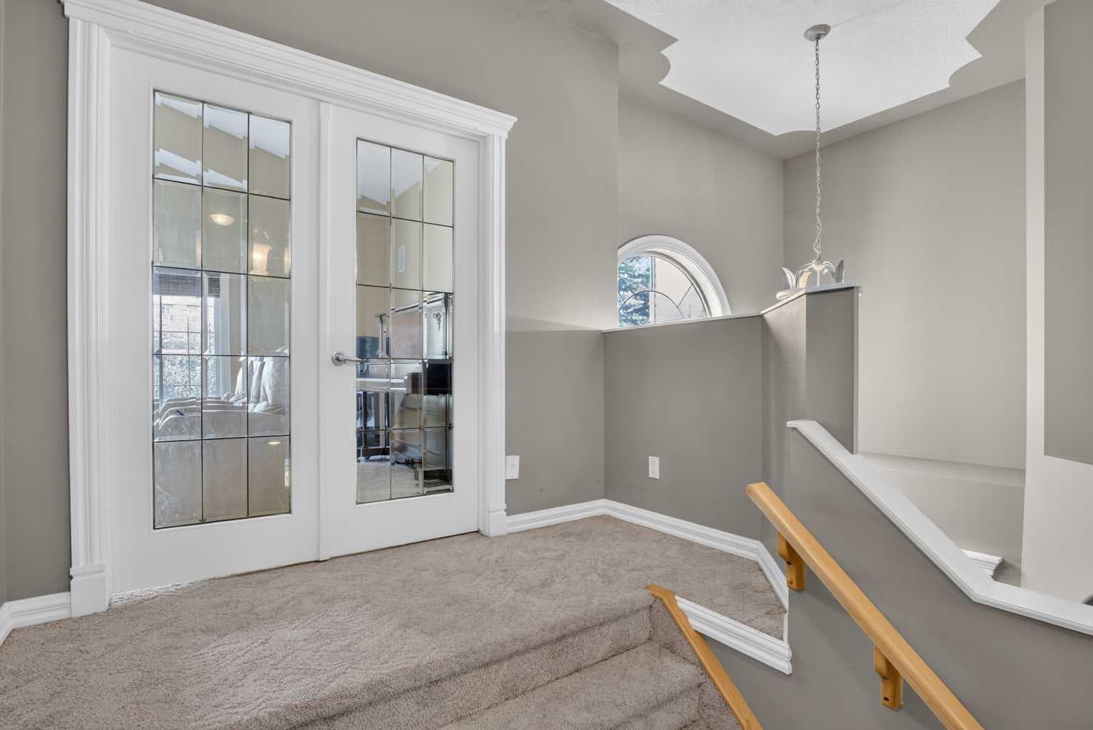 219 Lakeview Cove 