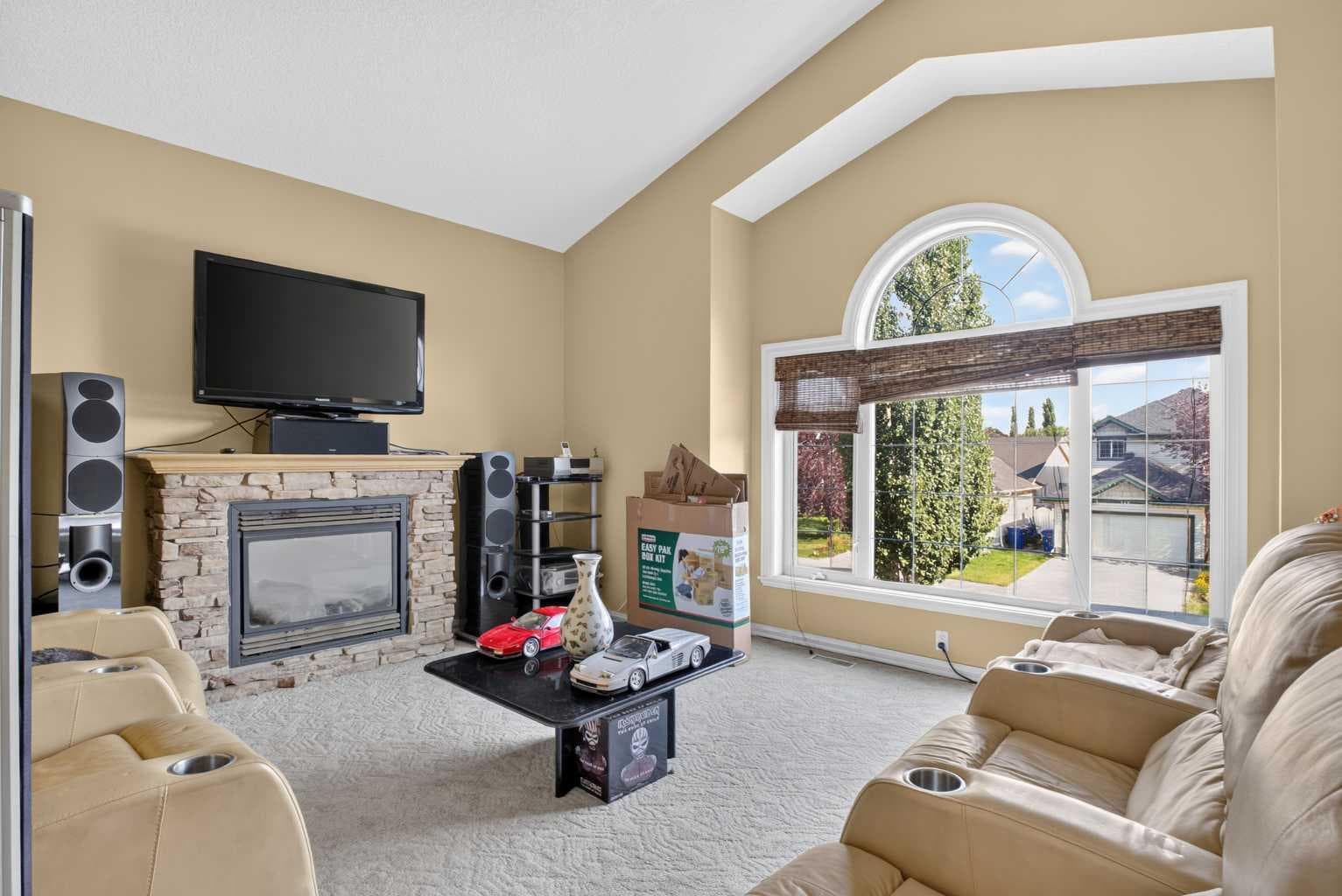 219 Lakeview Cove 