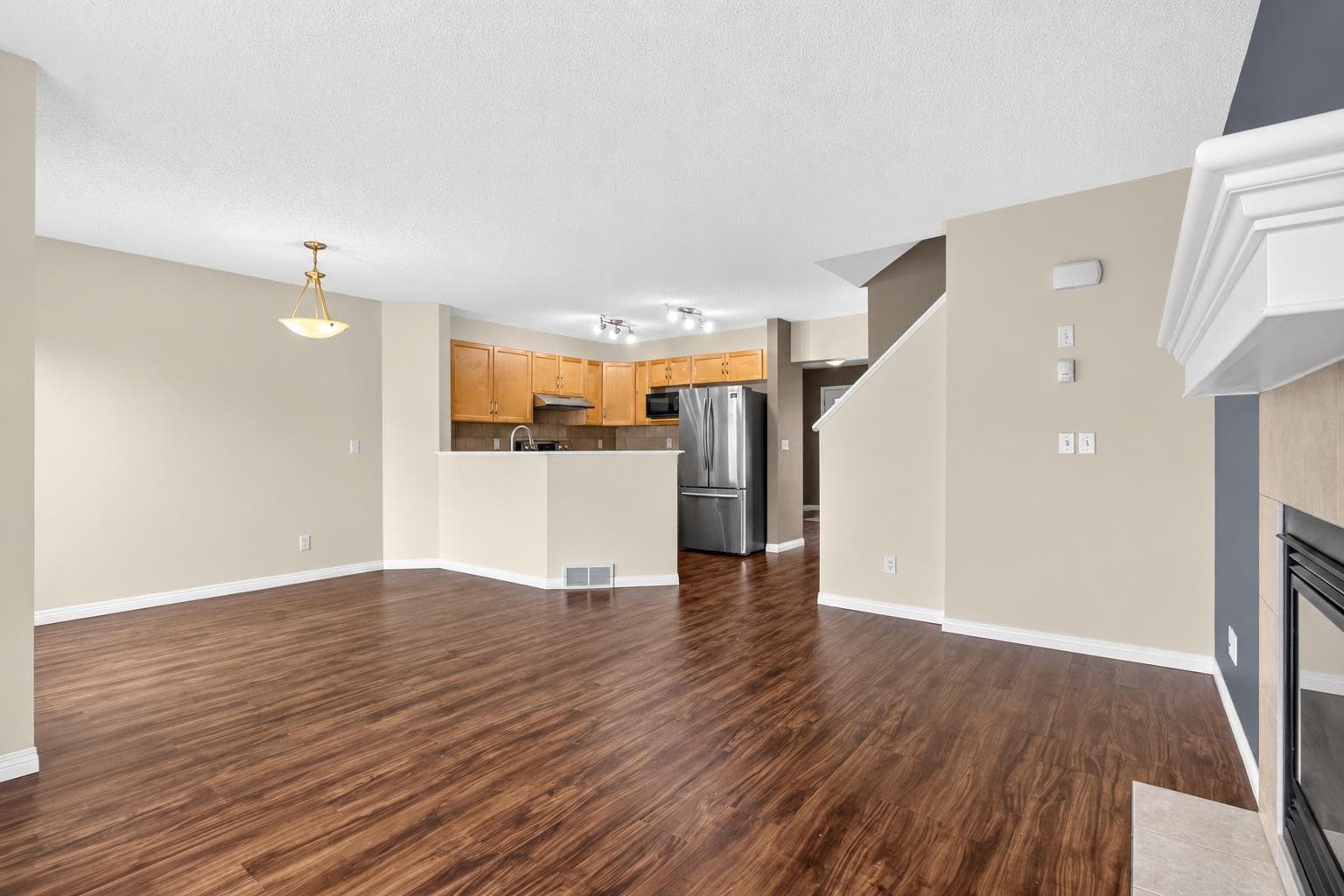 11 Saddlebrook Mews NE