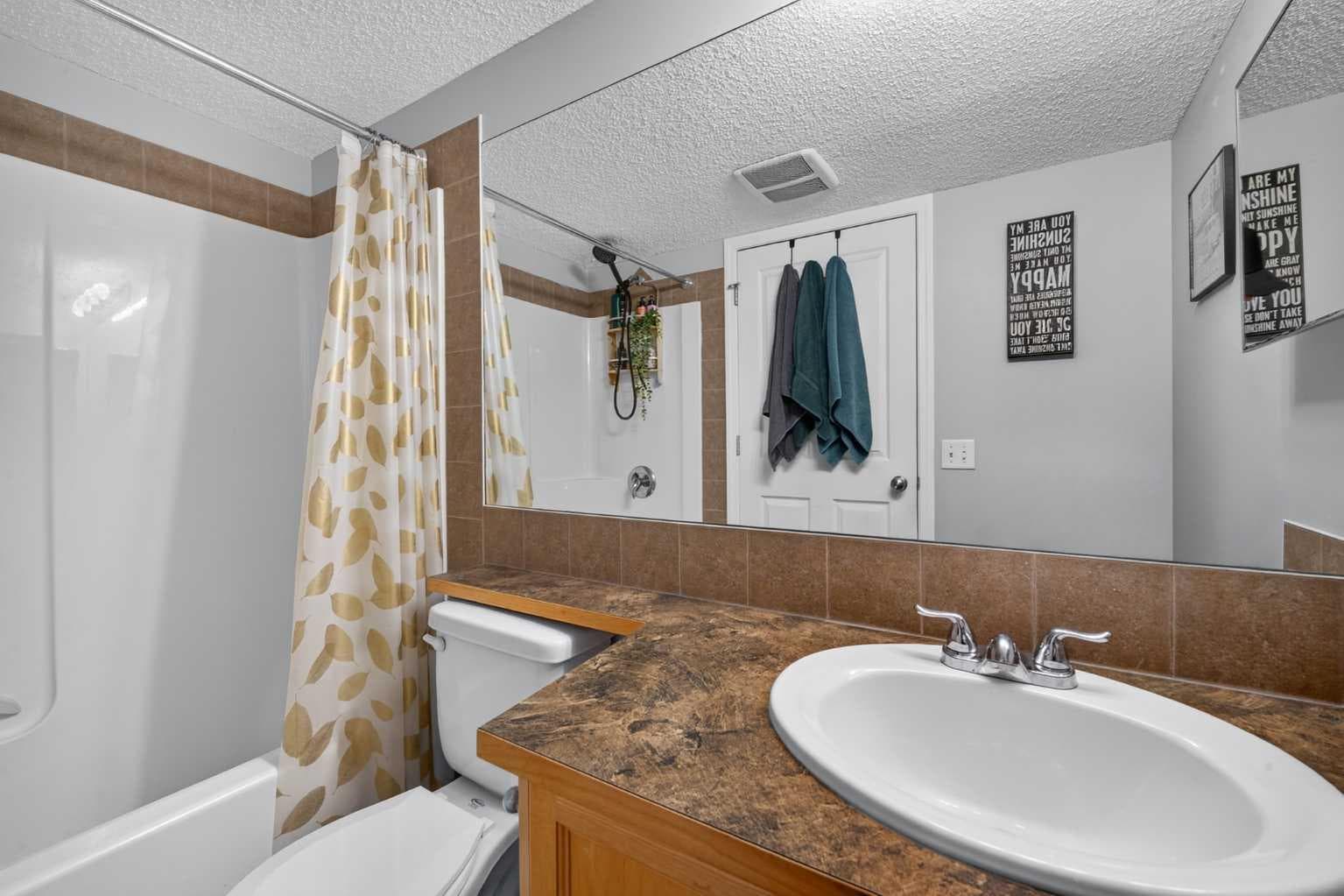 2207, 140 Sagewood Boulevard SW