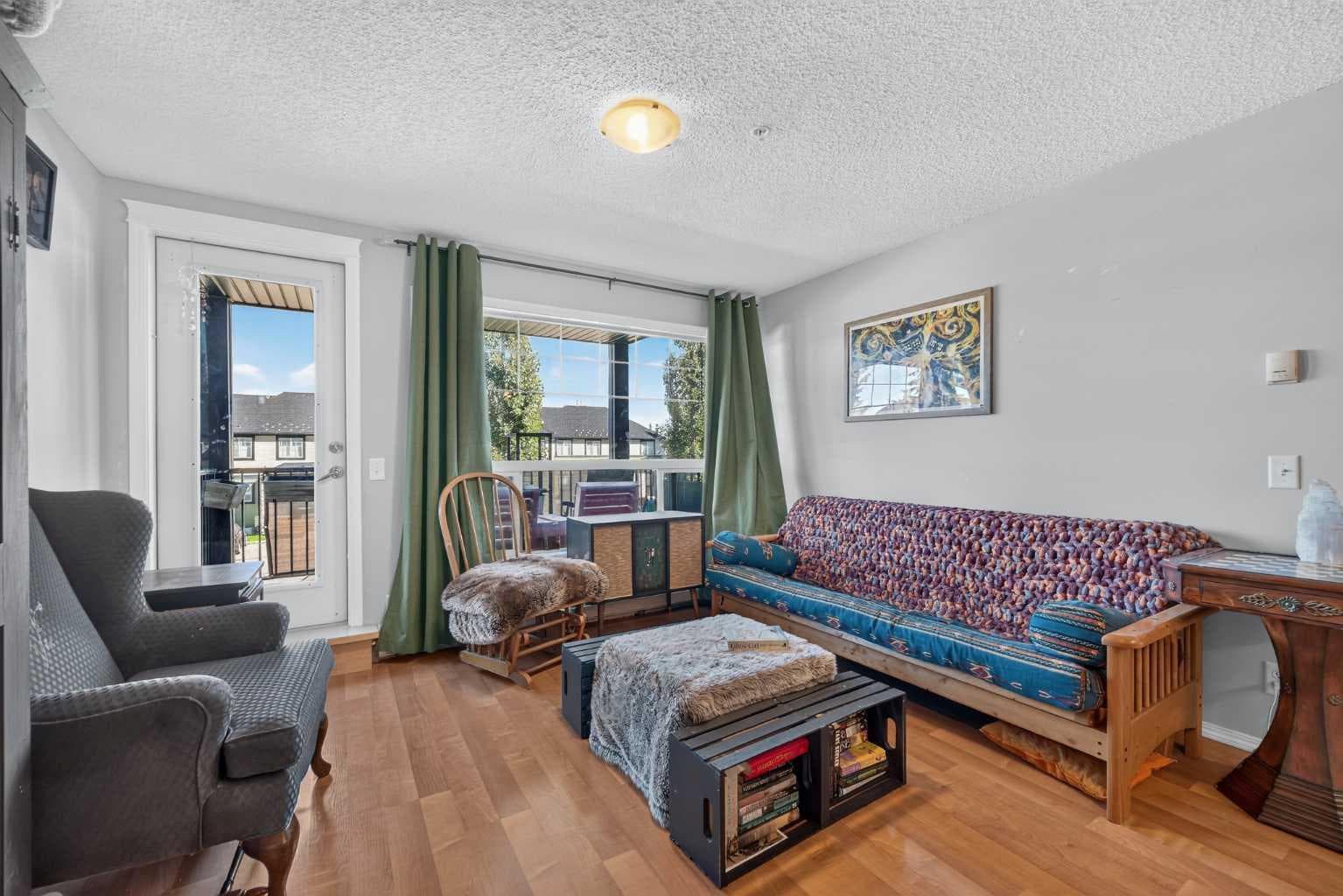 2207, 140 Sagewood Boulevard SW