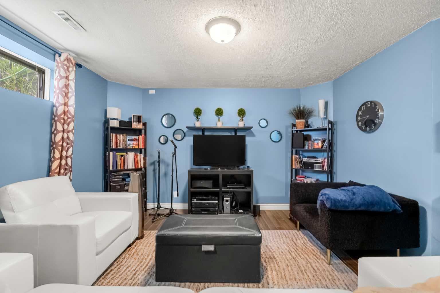 39 Hidden Valley Link NW