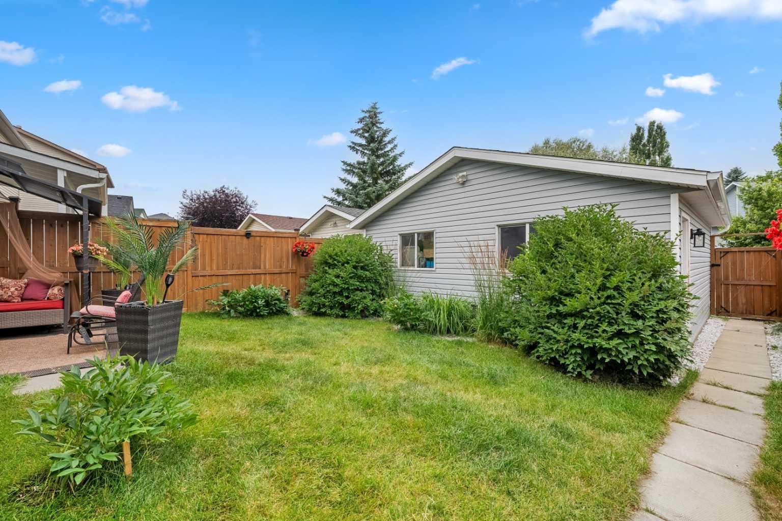 39 Hidden Valley Link NW