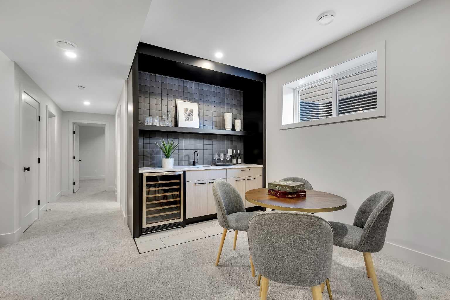 336 Normandy Drive SW