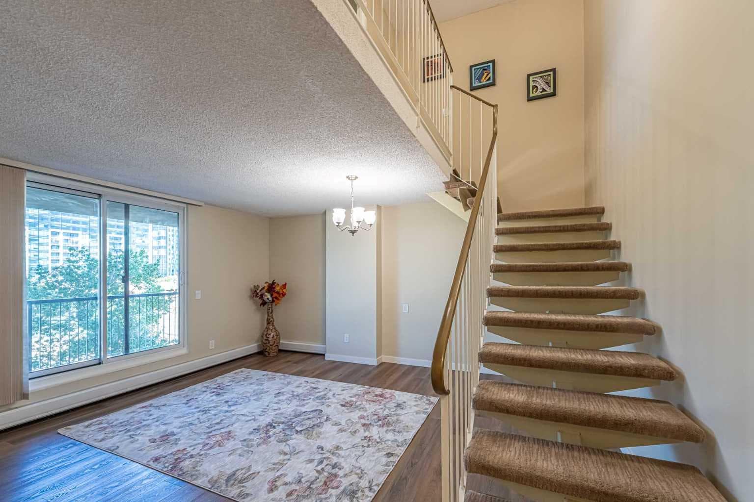 513, 4944 Dalton Drive NW
