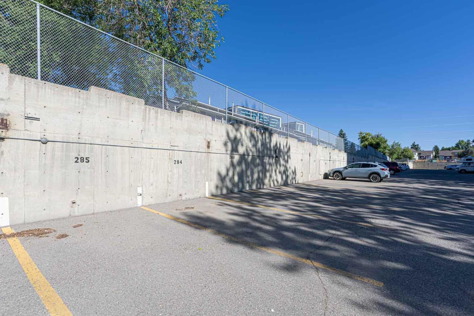 513, 4944 Dalton Drive NW