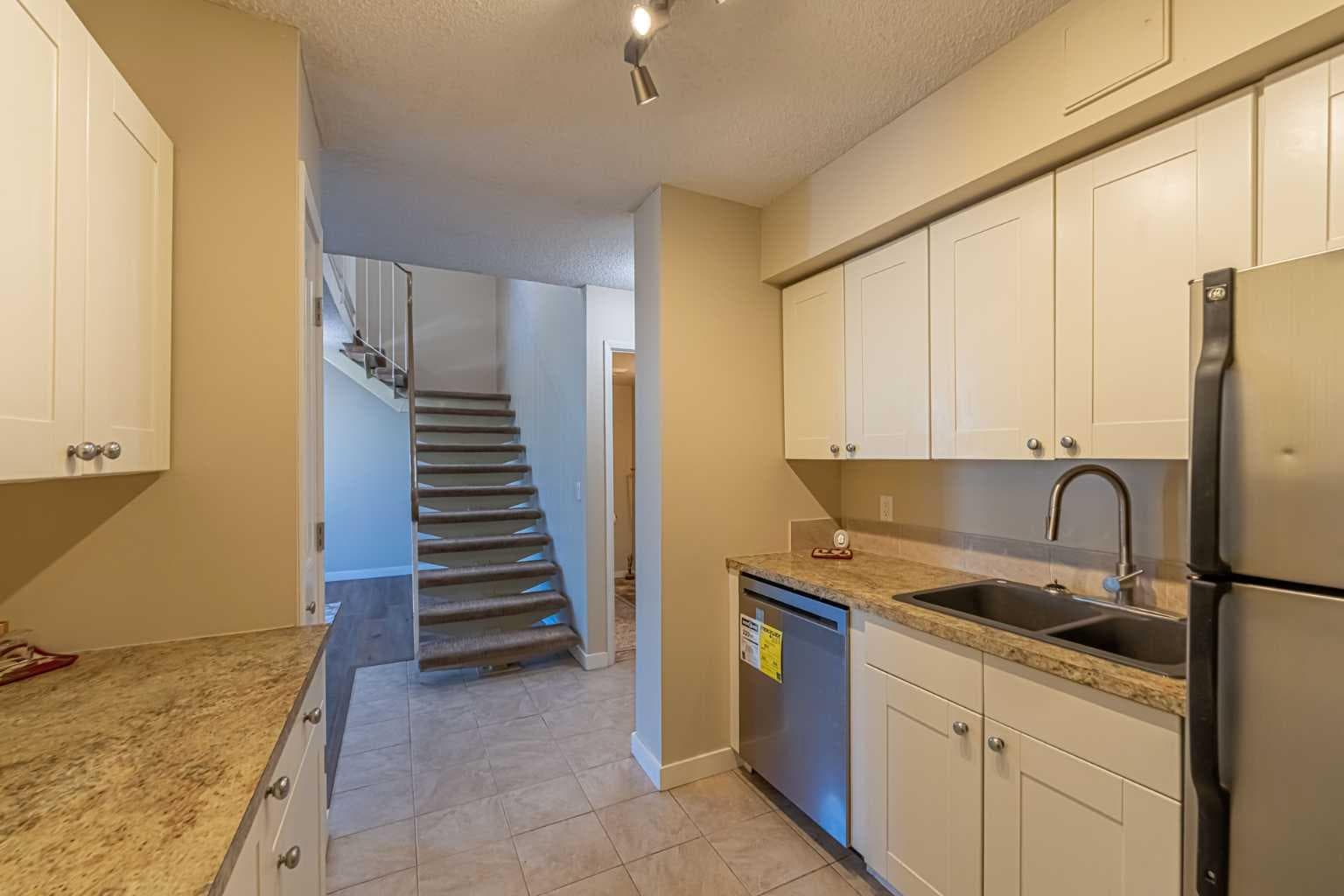 513, 4944 Dalton Drive NW