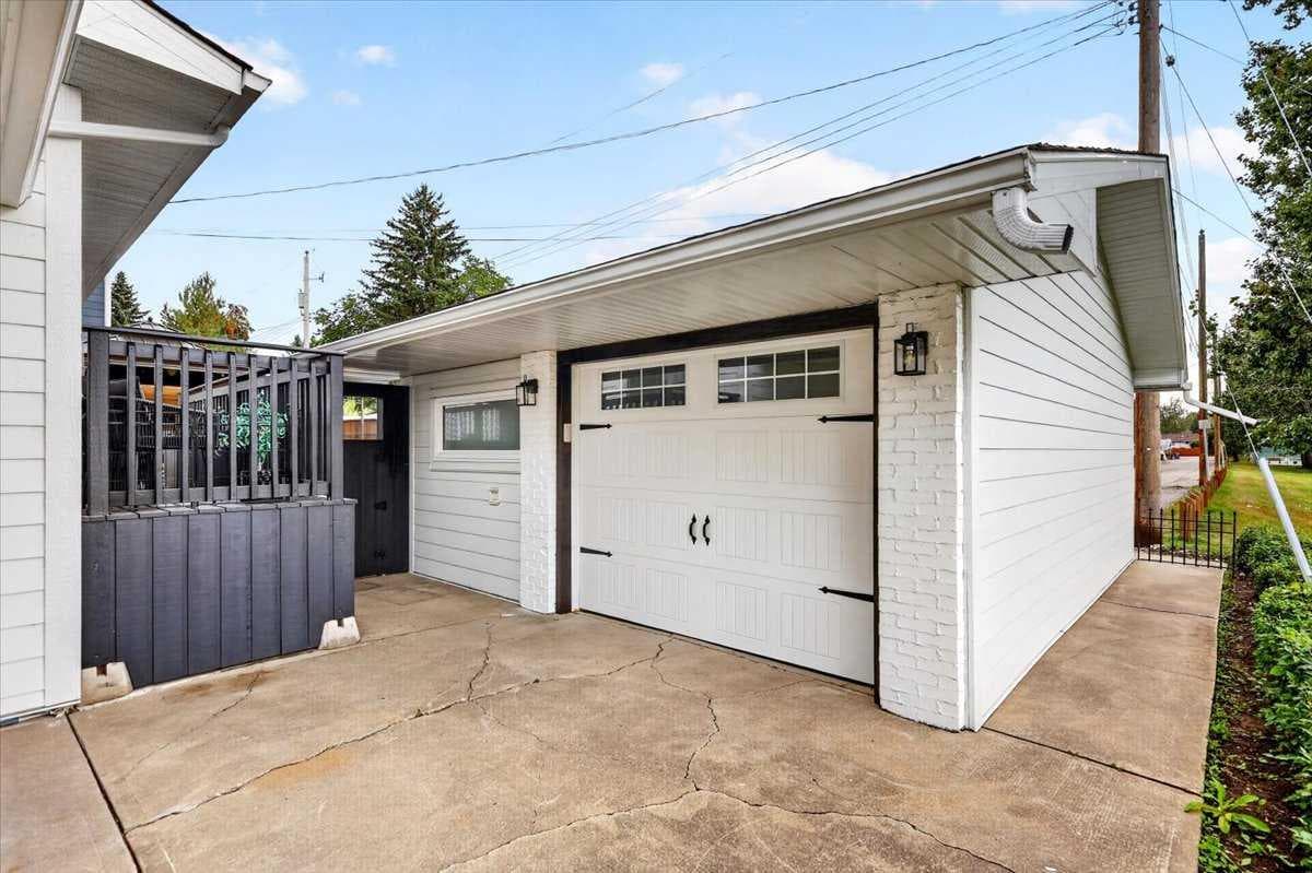 10403 Maplemont Road SE
