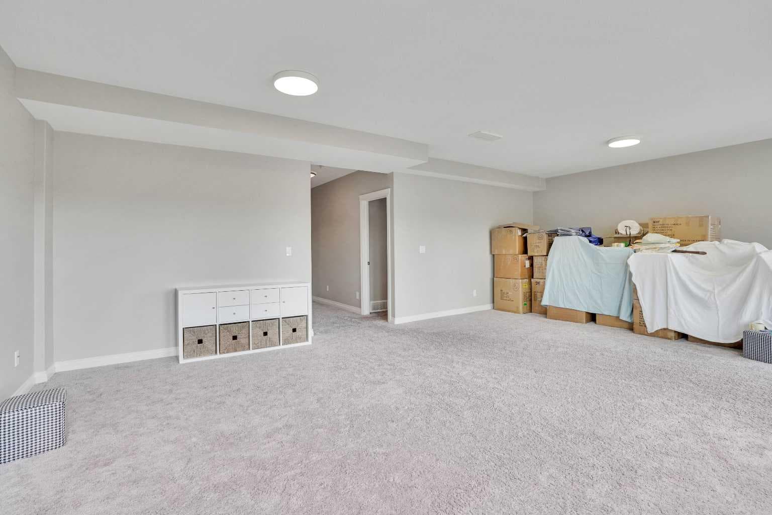 85 evansborough Way NW