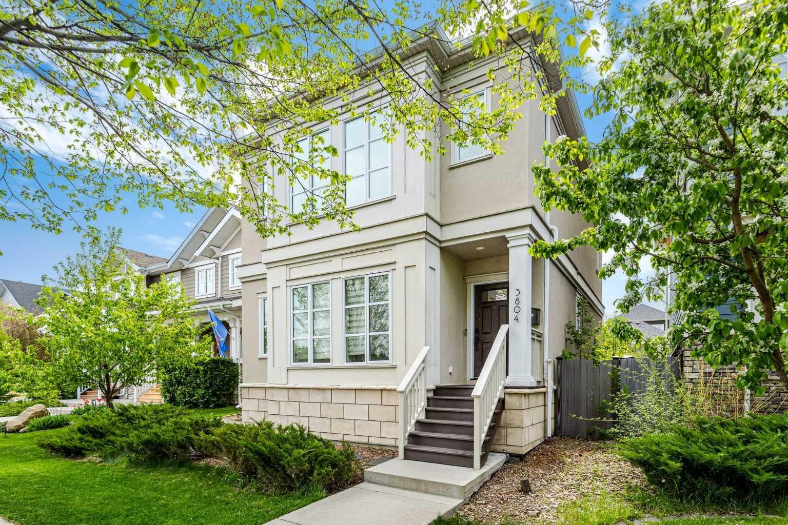 3804 Sarcee Road SW