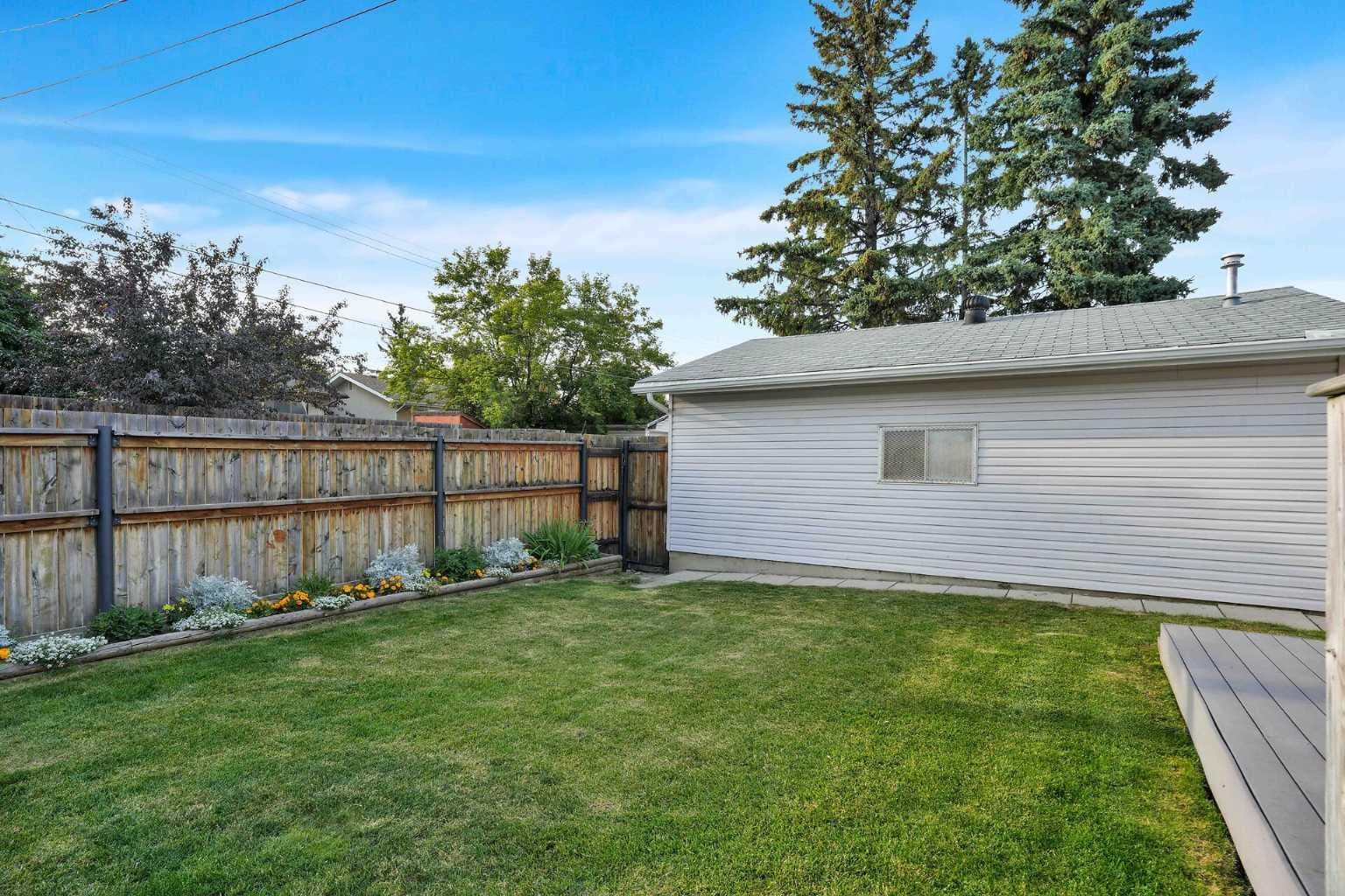 19 Maryvale Crescent NE