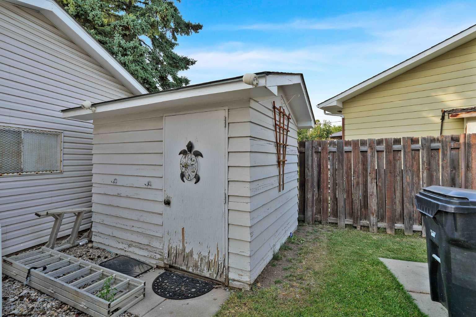 19 Maryvale Crescent NE