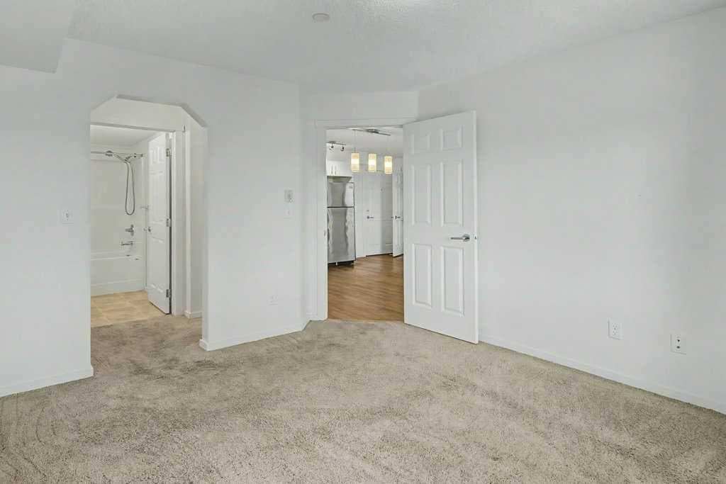 3210, 755 Copperpond Boulevard SE