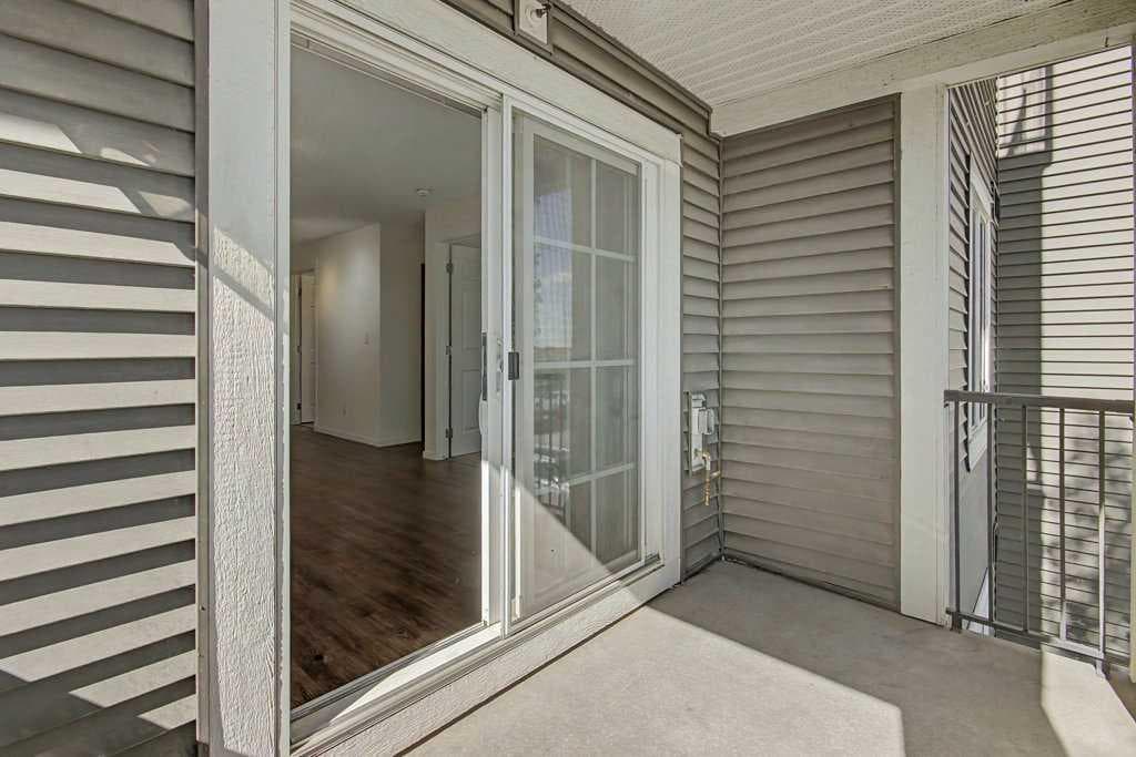 3210, 755 Copperpond Boulevard SE
