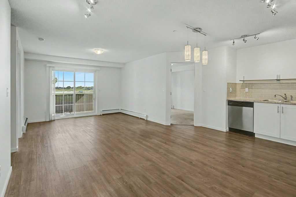 3210, 755 Copperpond Boulevard SE