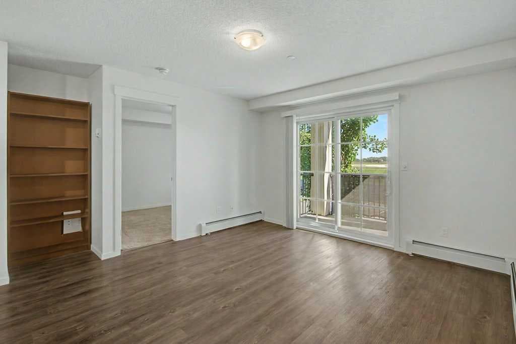3210, 755 Copperpond Boulevard SE