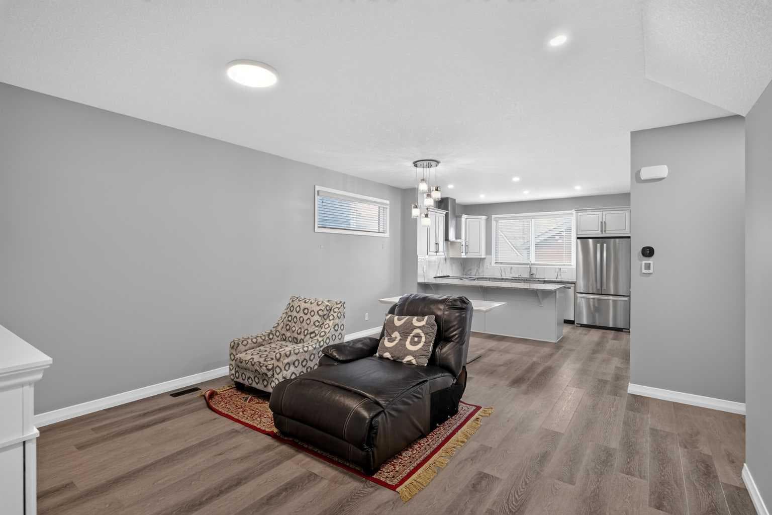 237 Masters Road SE
