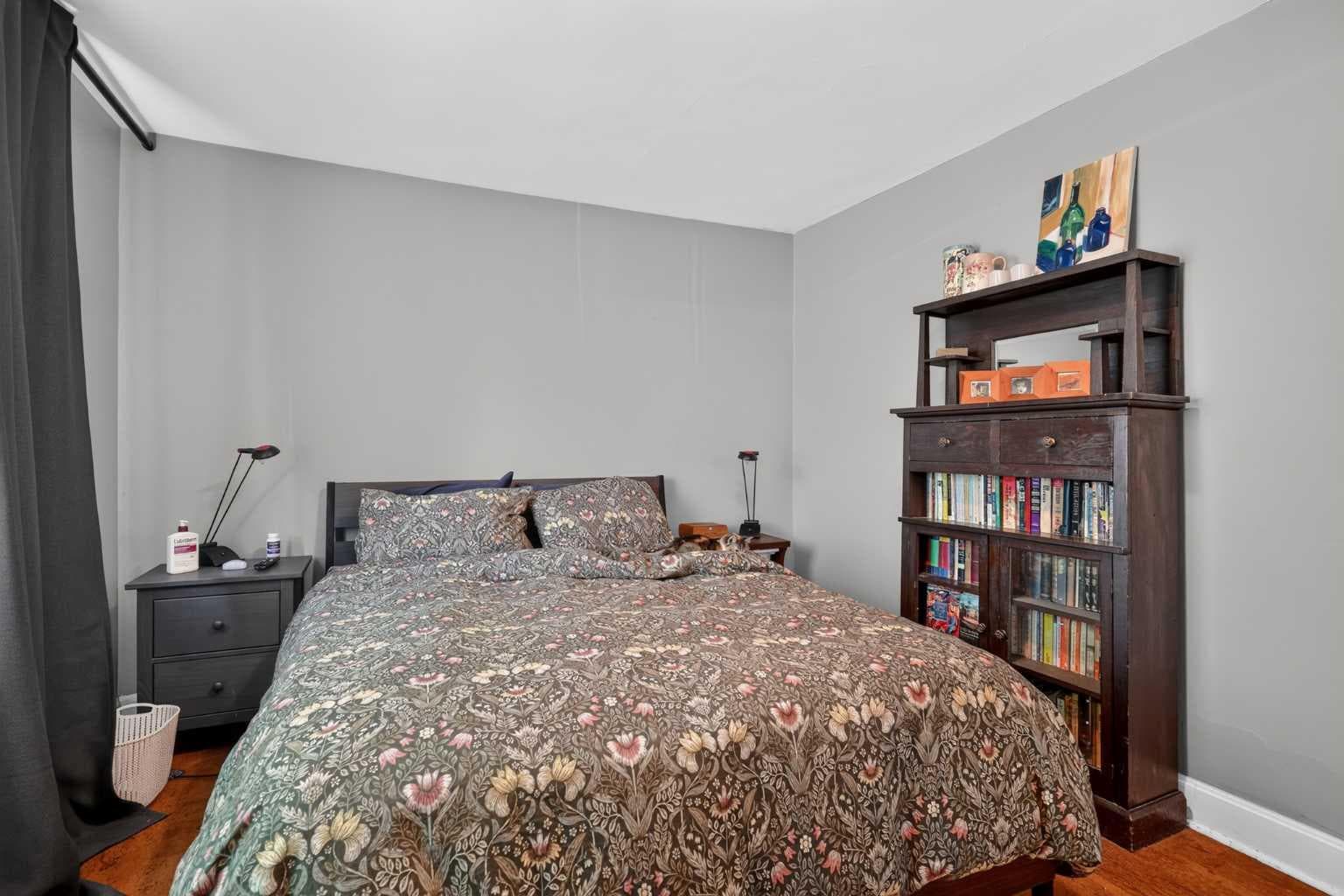 1708 50 Street SE
