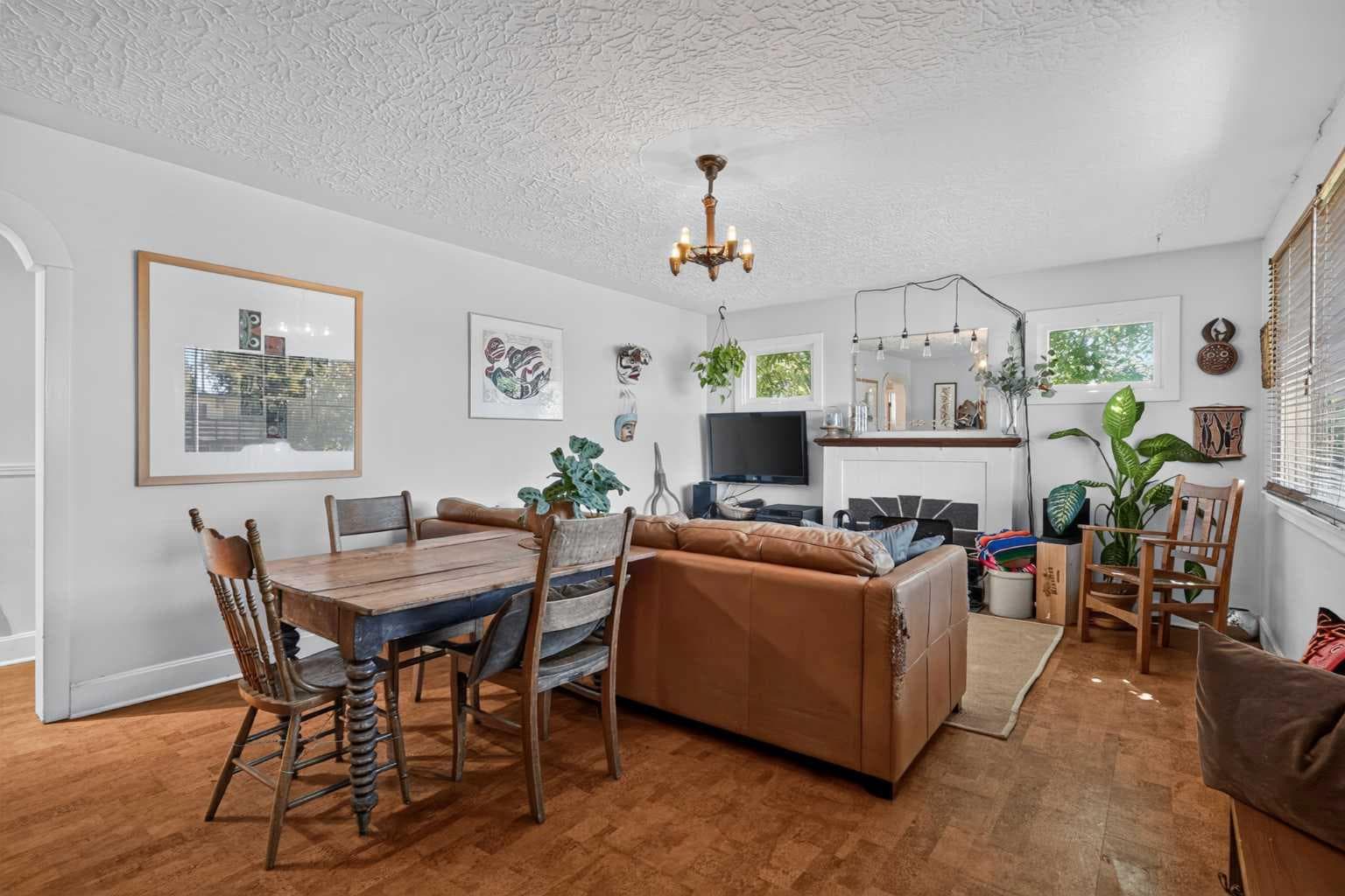1708 50 Street SE