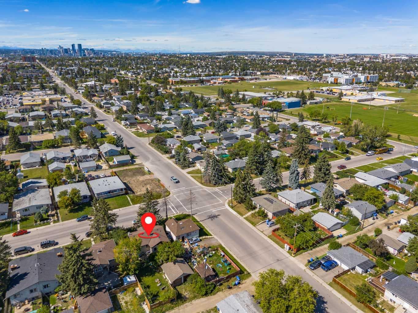 1708 50 Street SE