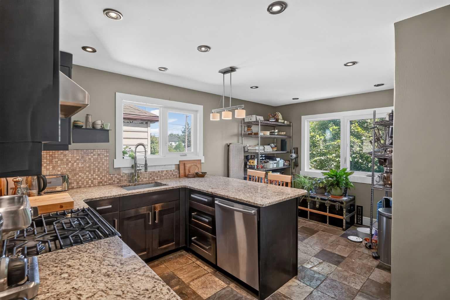 1708 50 Street SE