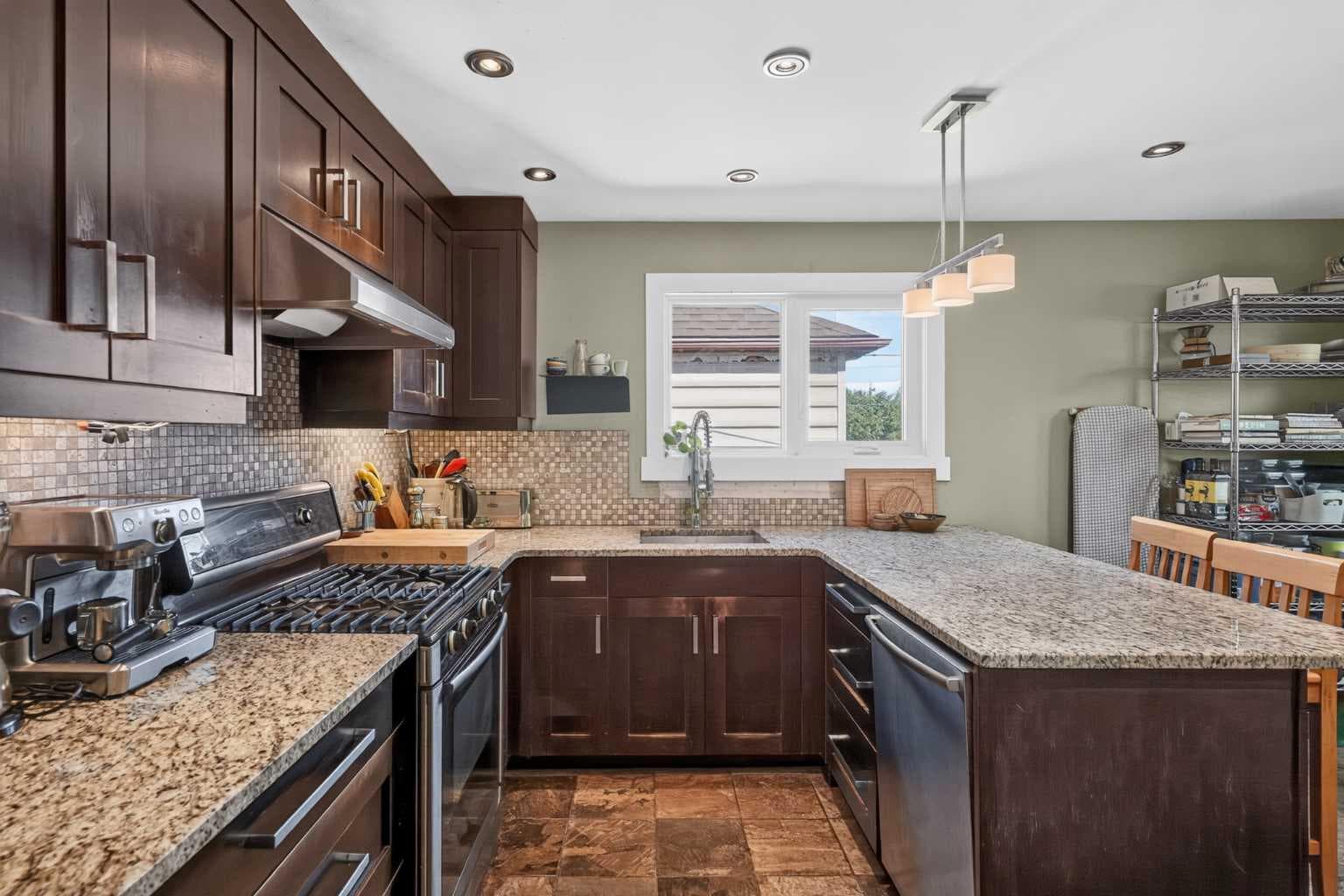 1708 50 Street SE