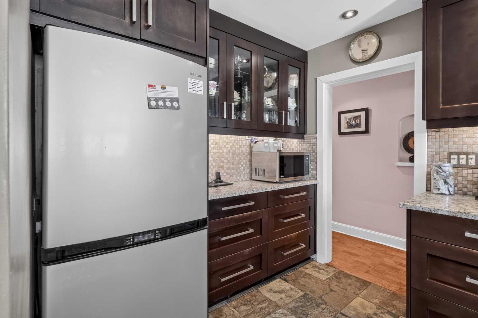 1708 50 Street SE