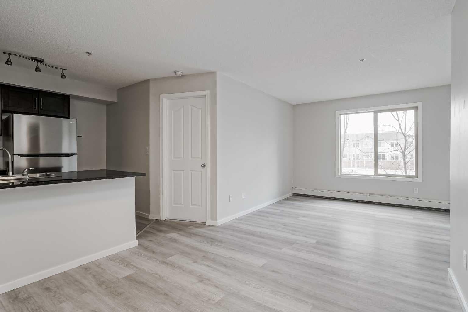 208, 355 Taralake Way NE