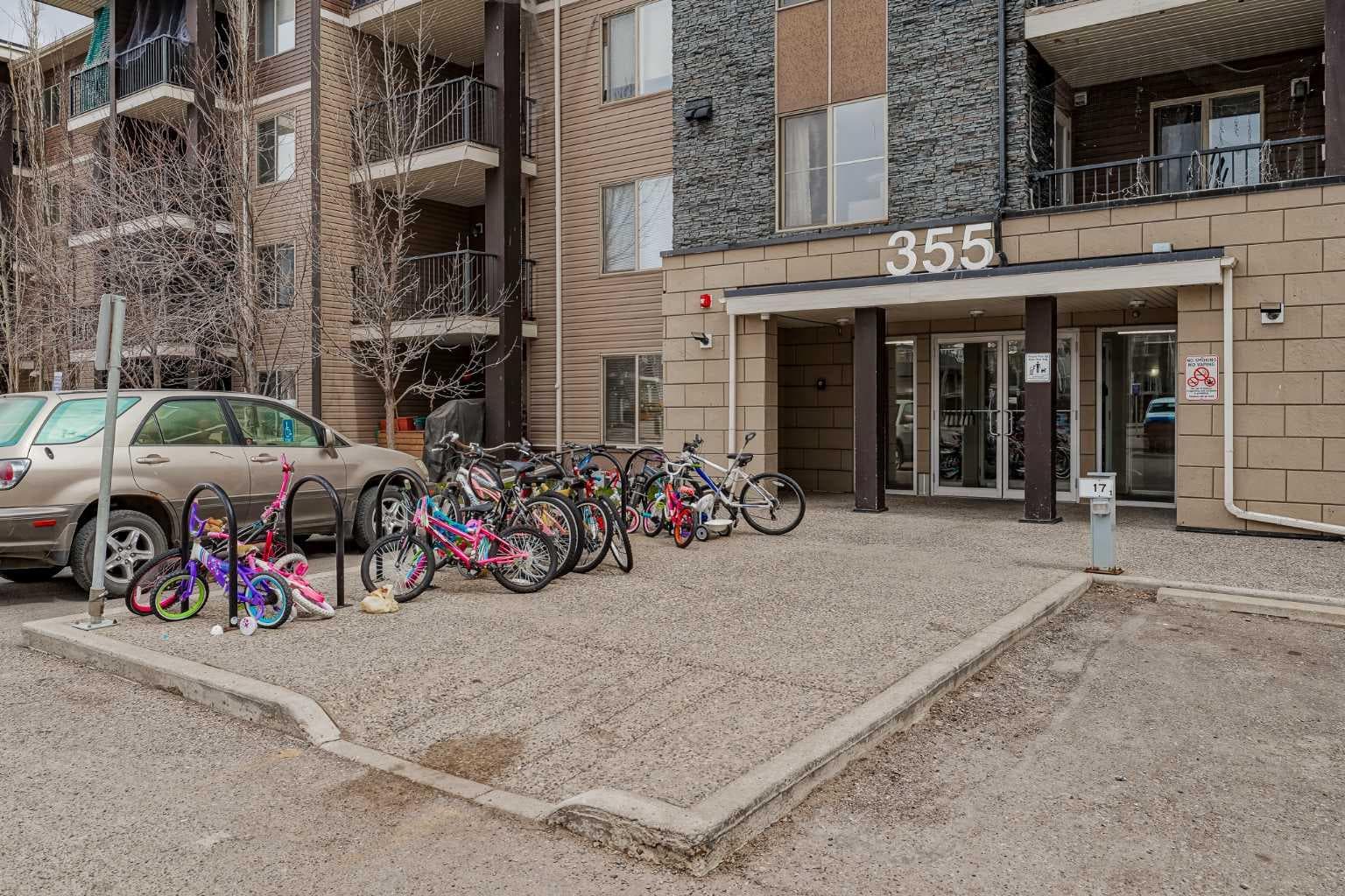 208, 355 Taralake Way NE