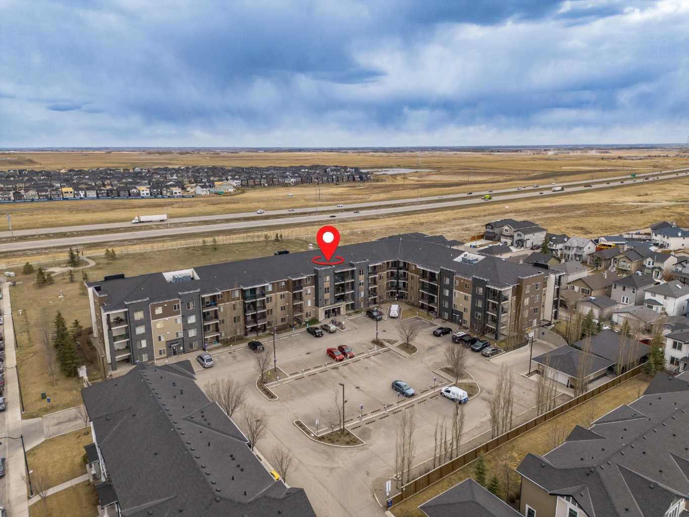 208, 355 Taralake Way NE