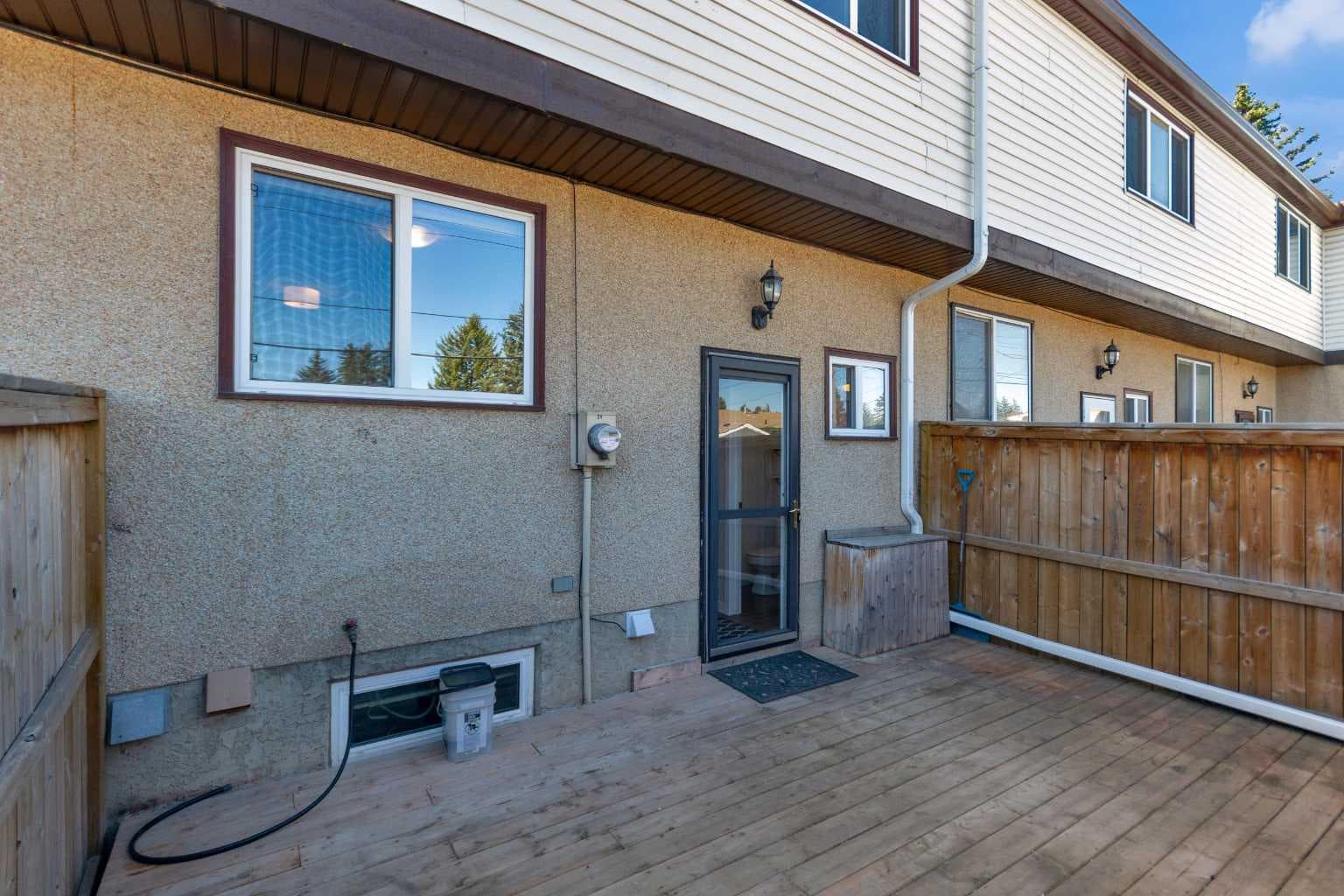 34, 630 Sabrina Road SW
