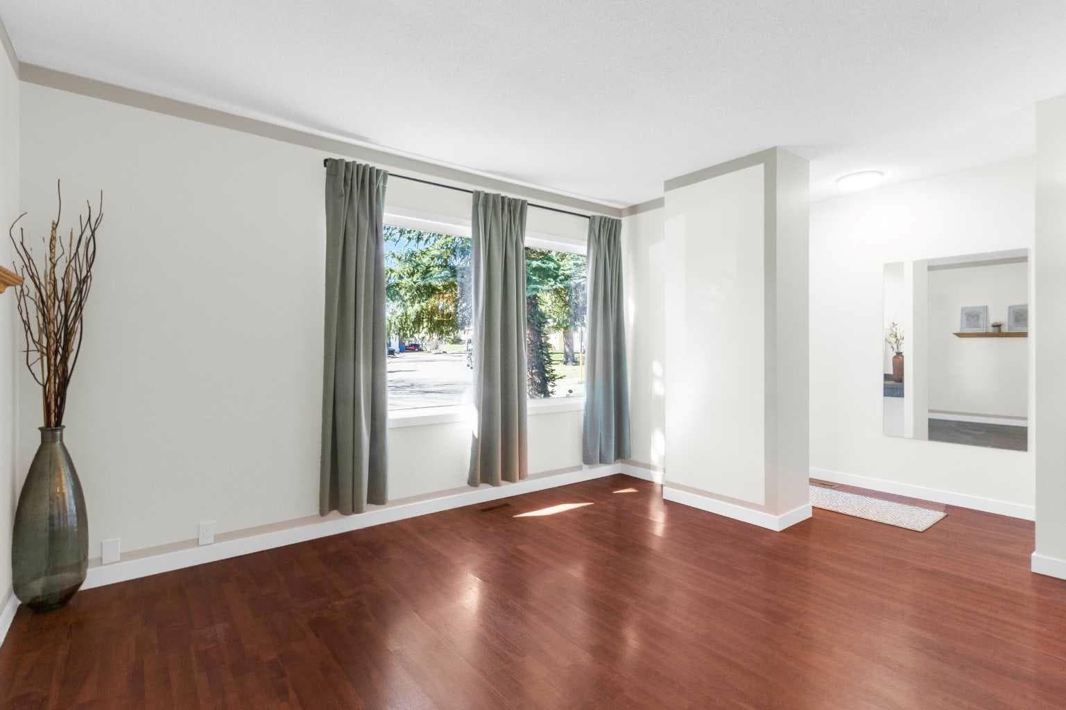 34, 630 Sabrina Road SW