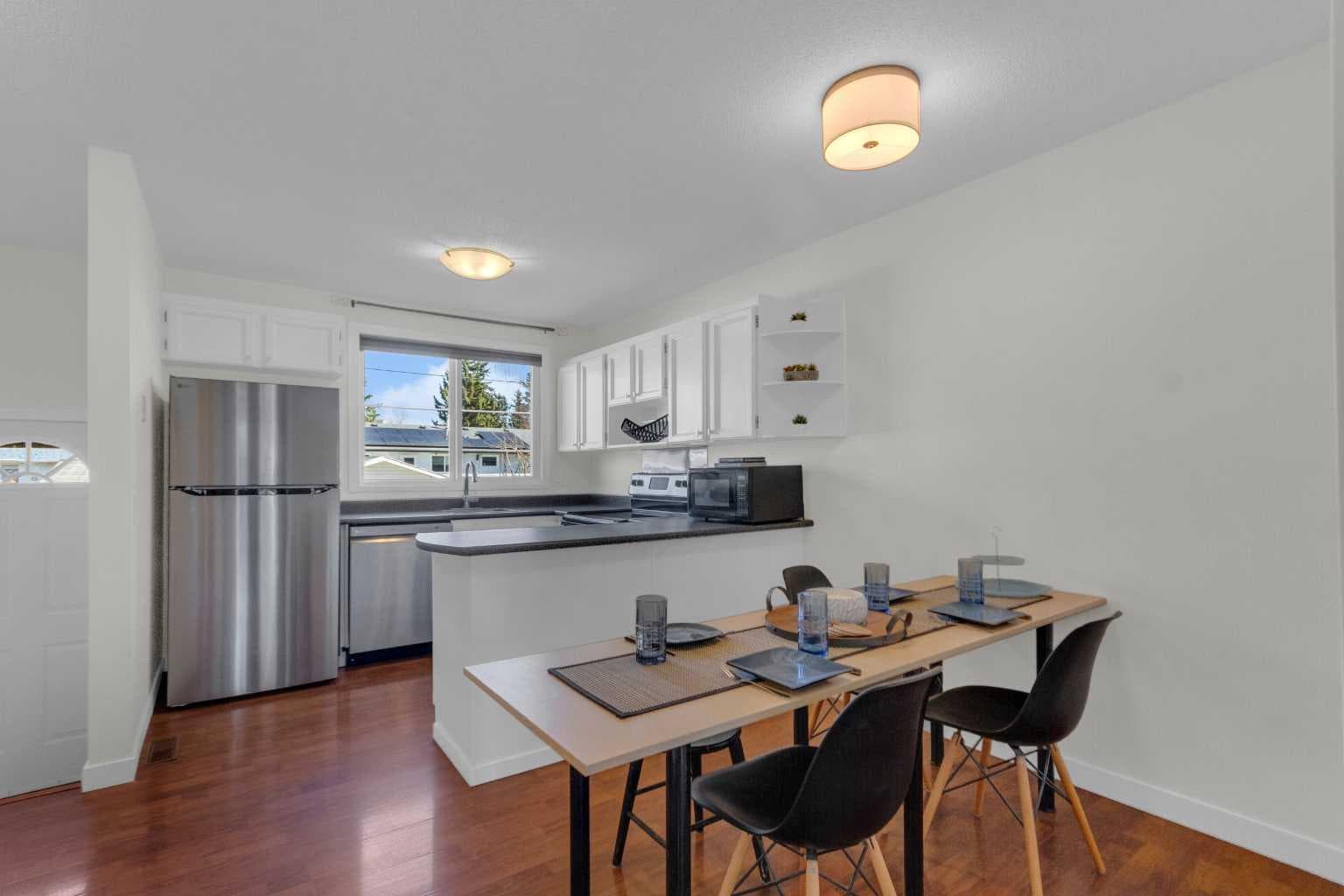 34, 630 Sabrina Road SW