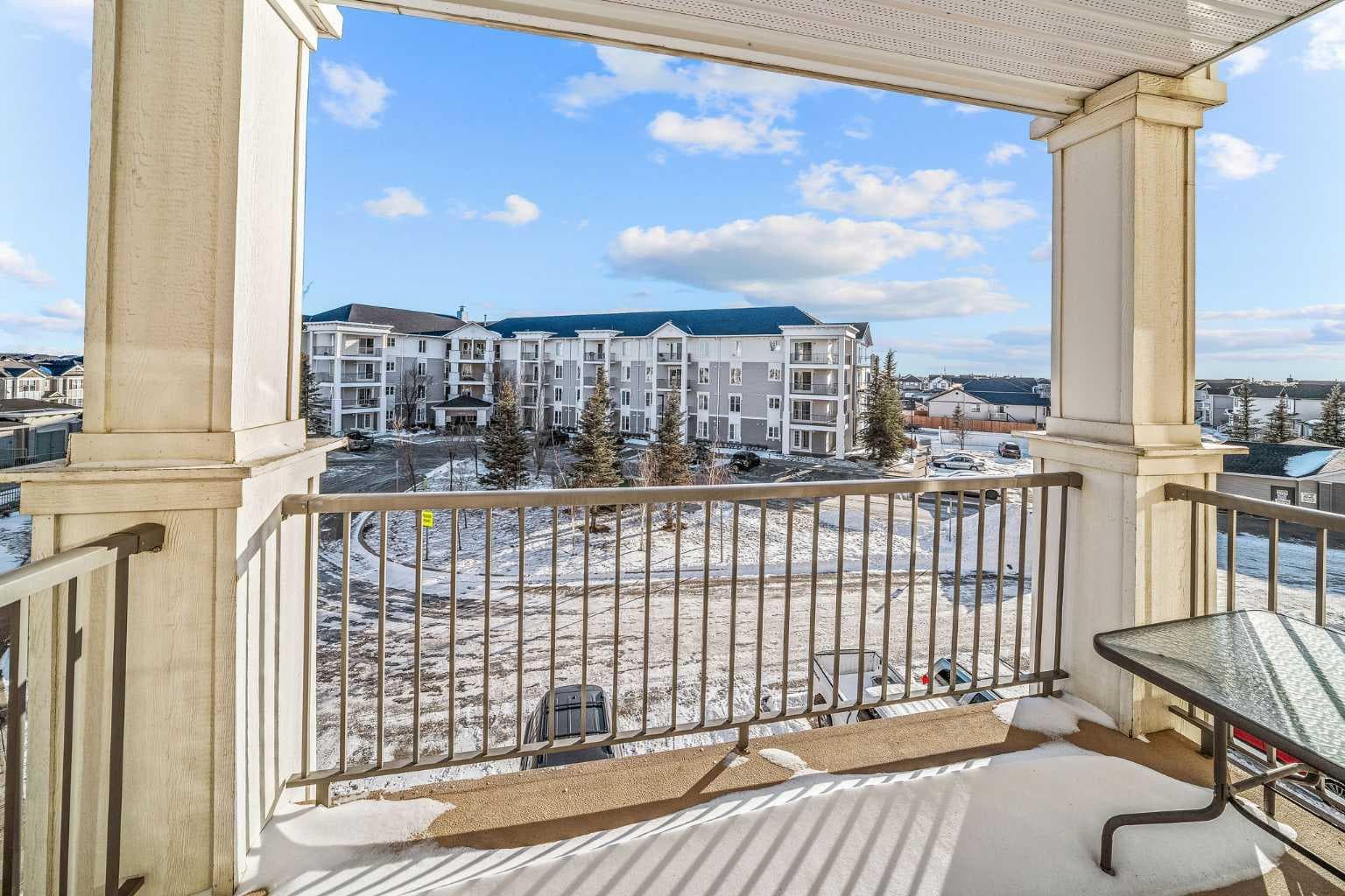 1315, 333 Taravista Drive NE