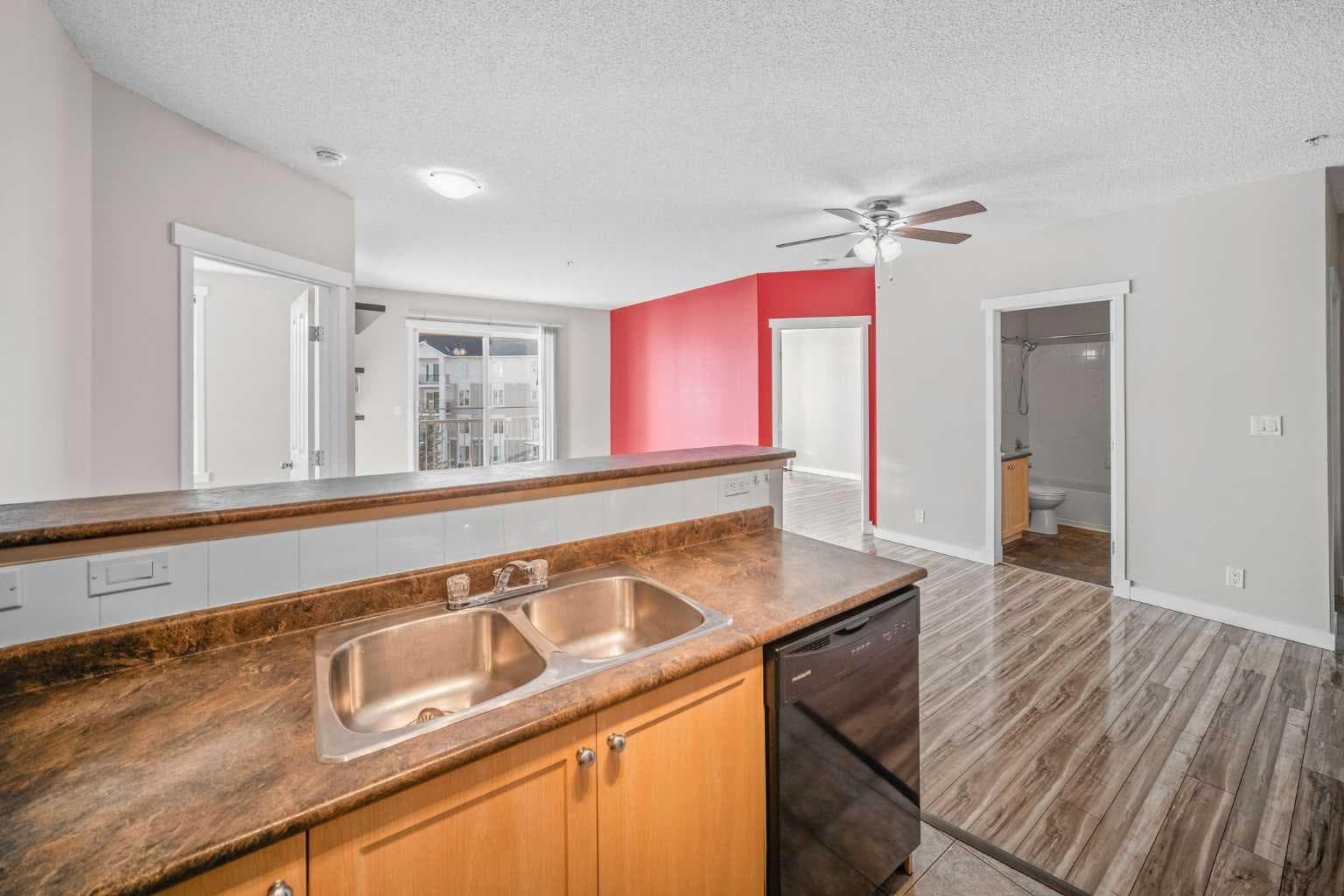 1315, 333 Taravista Drive NE