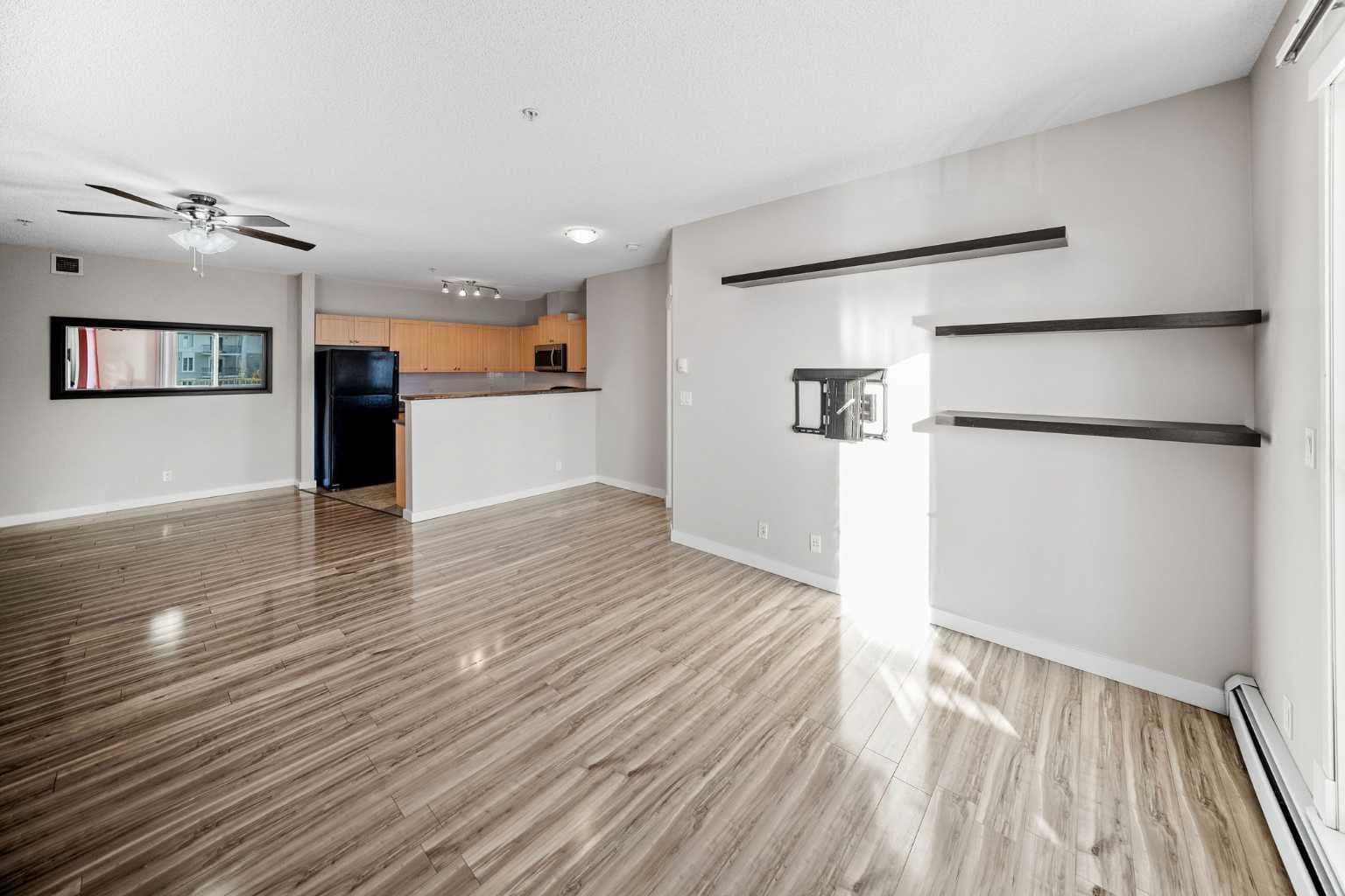 1315, 333 Taravista Drive NE