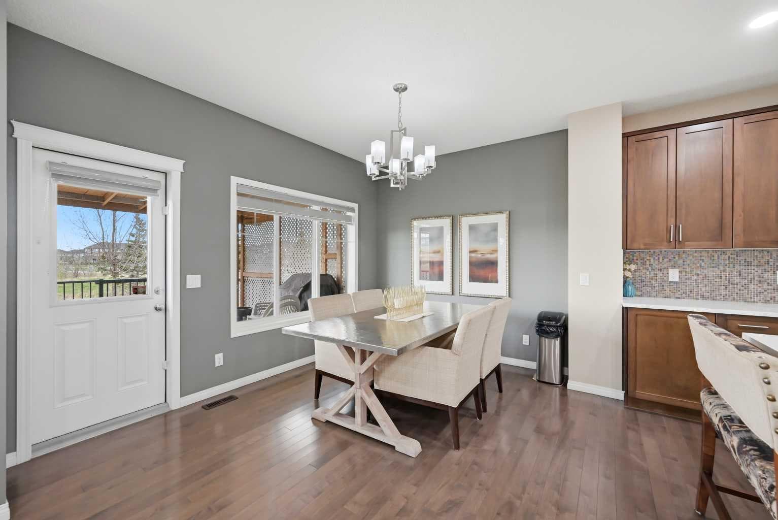 156 Skyview Shores Manor NE