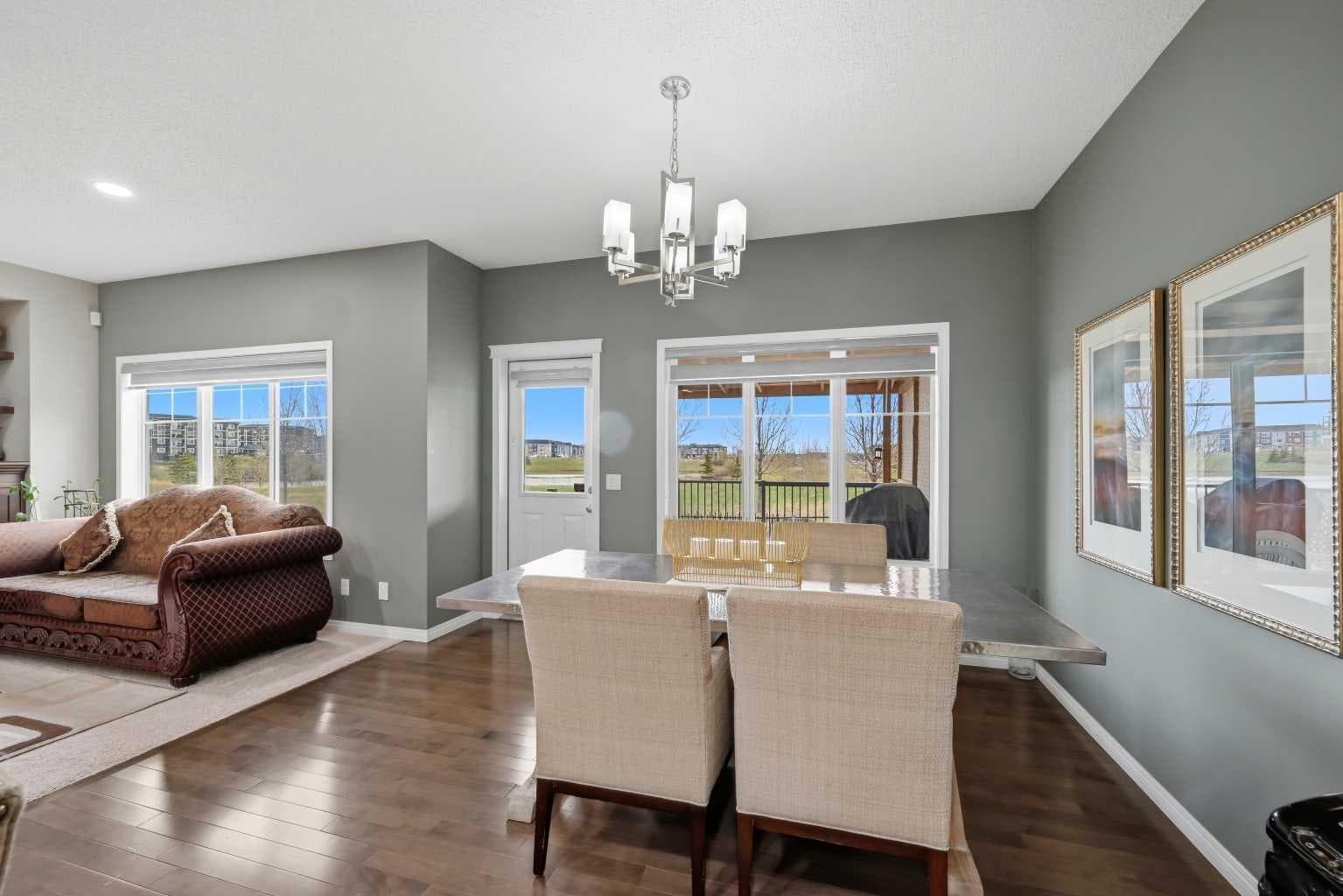 156 Skyview Shores Manor NE