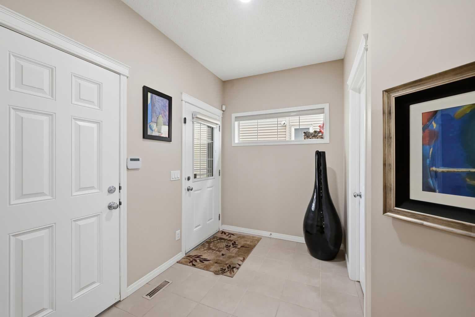 156 Skyview Shores Manor NE