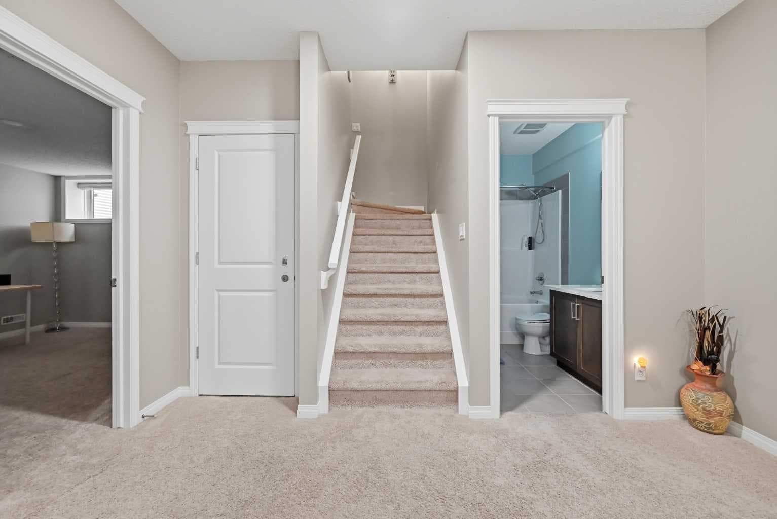 156 Skyview Shores Manor NE