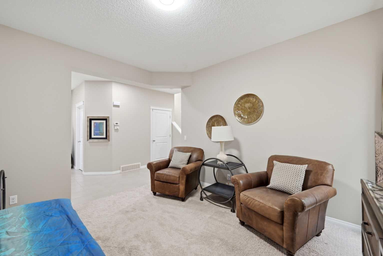 156 Skyview Shores Manor NE