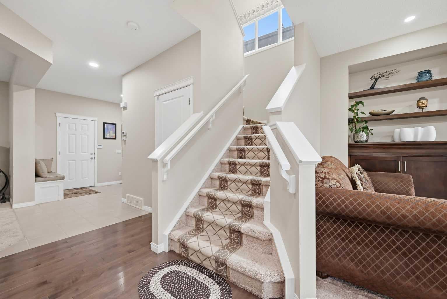 156 Skyview Shores Manor NE