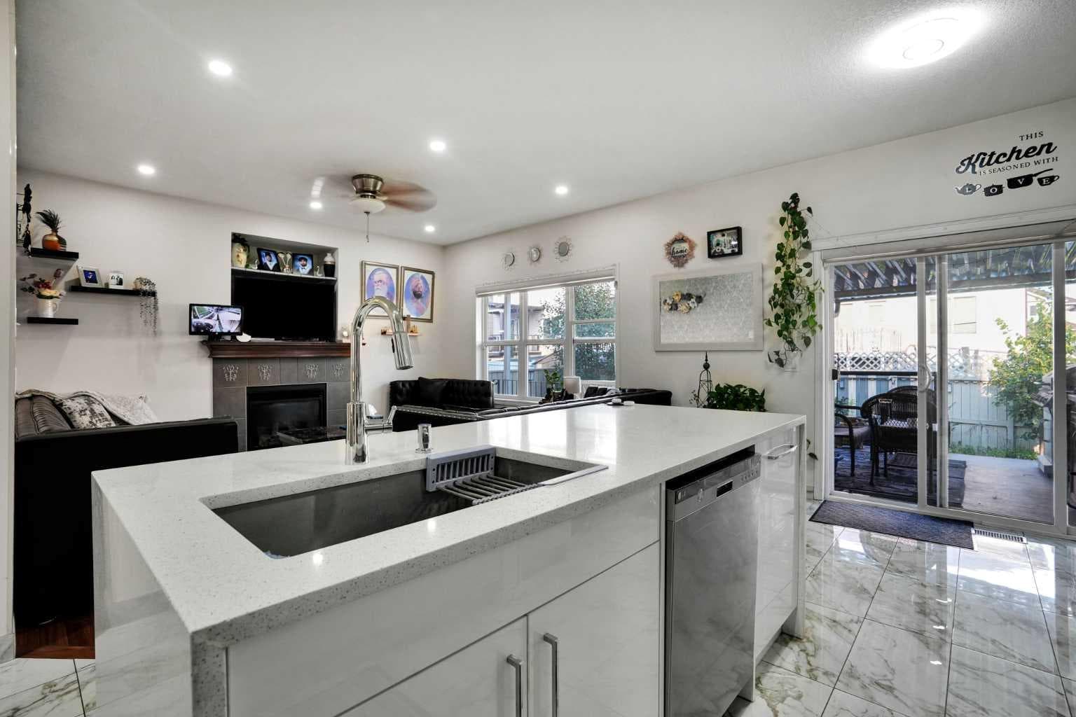 161 Saddleland Crescent NE