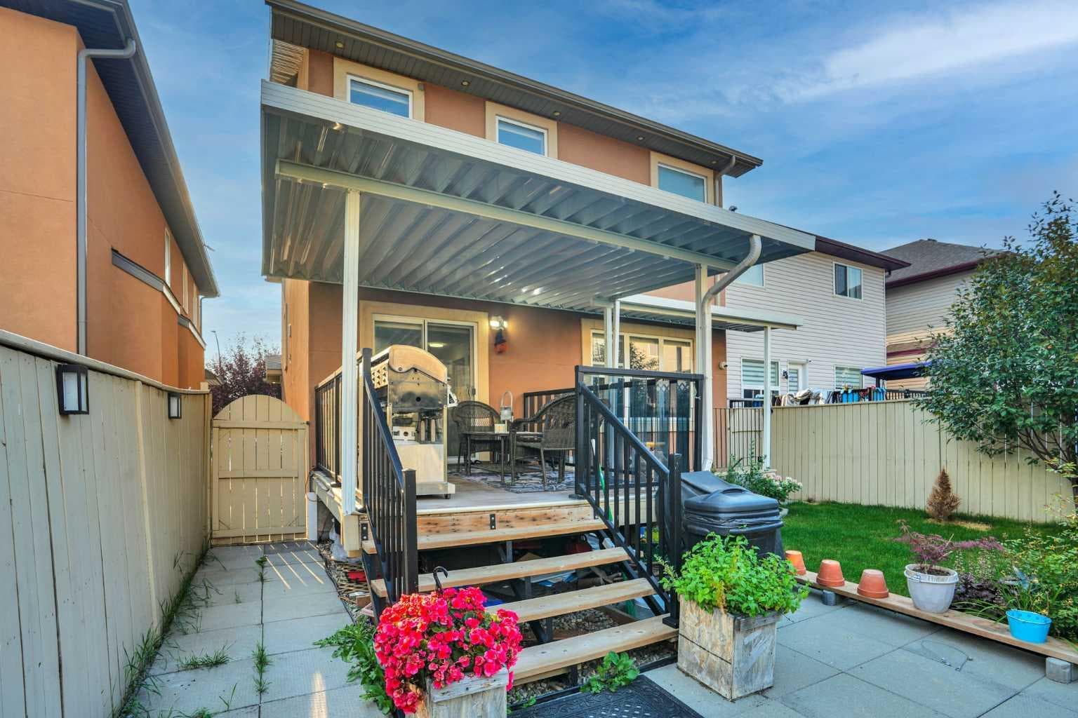 161 Saddleland Crescent NE