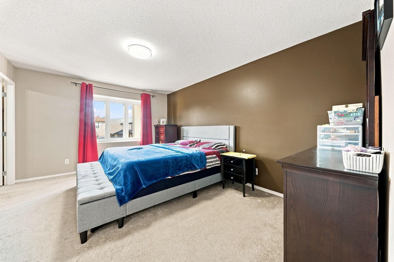 134 Luxstone Road SW