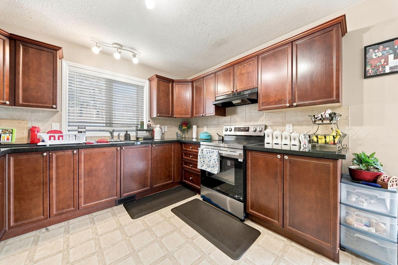 134 Luxstone Road SW