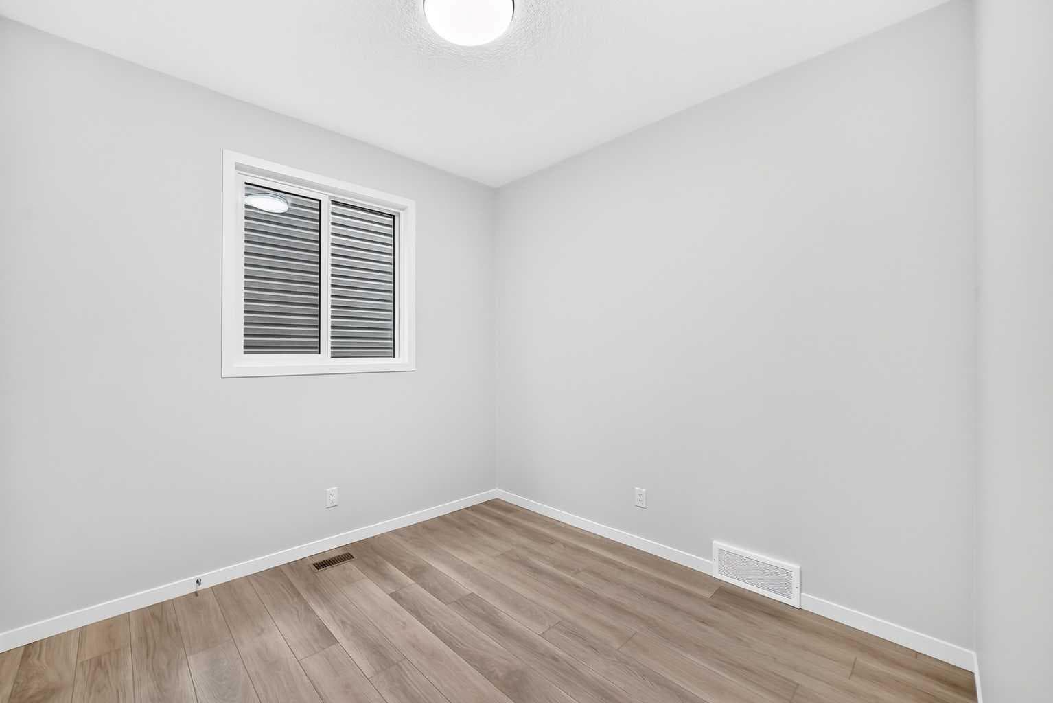 72 Lucas Gardens NW