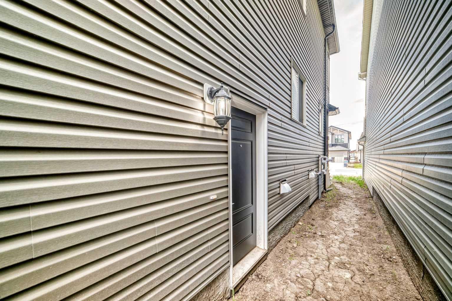 72 Lucas Gardens NW
