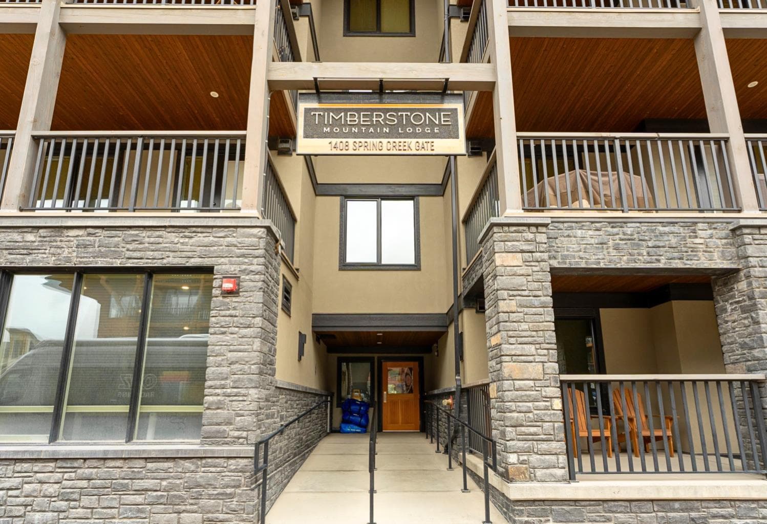 210, 1408 Spring Creek Gate 